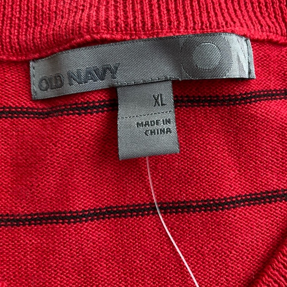 NWT Men’s Size XL Old Navy Red and Blue Striped VNeck Sweater - Picture 4 of 16